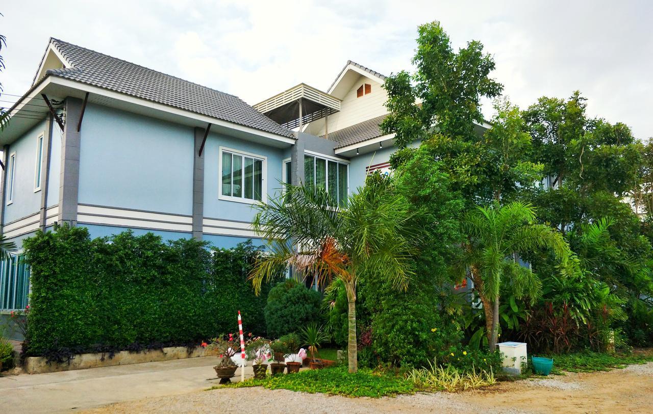 Blue House Sukhothai Eksteriør billede